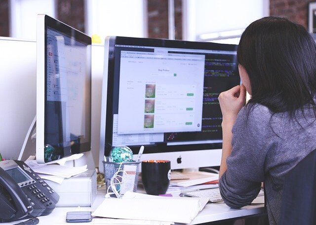 Top Tips for Staying Productive When Working from Home Header Background