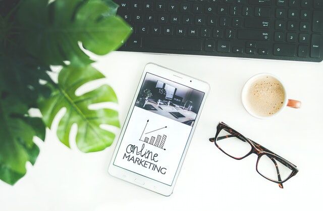 6 Ways a Digital Marketing Agency Helps to Grow SME Business in the UK Header Background