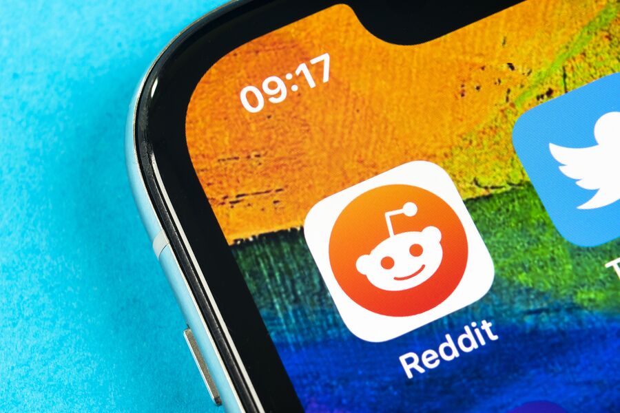 Marketing via Quora and Reddit Header Background
