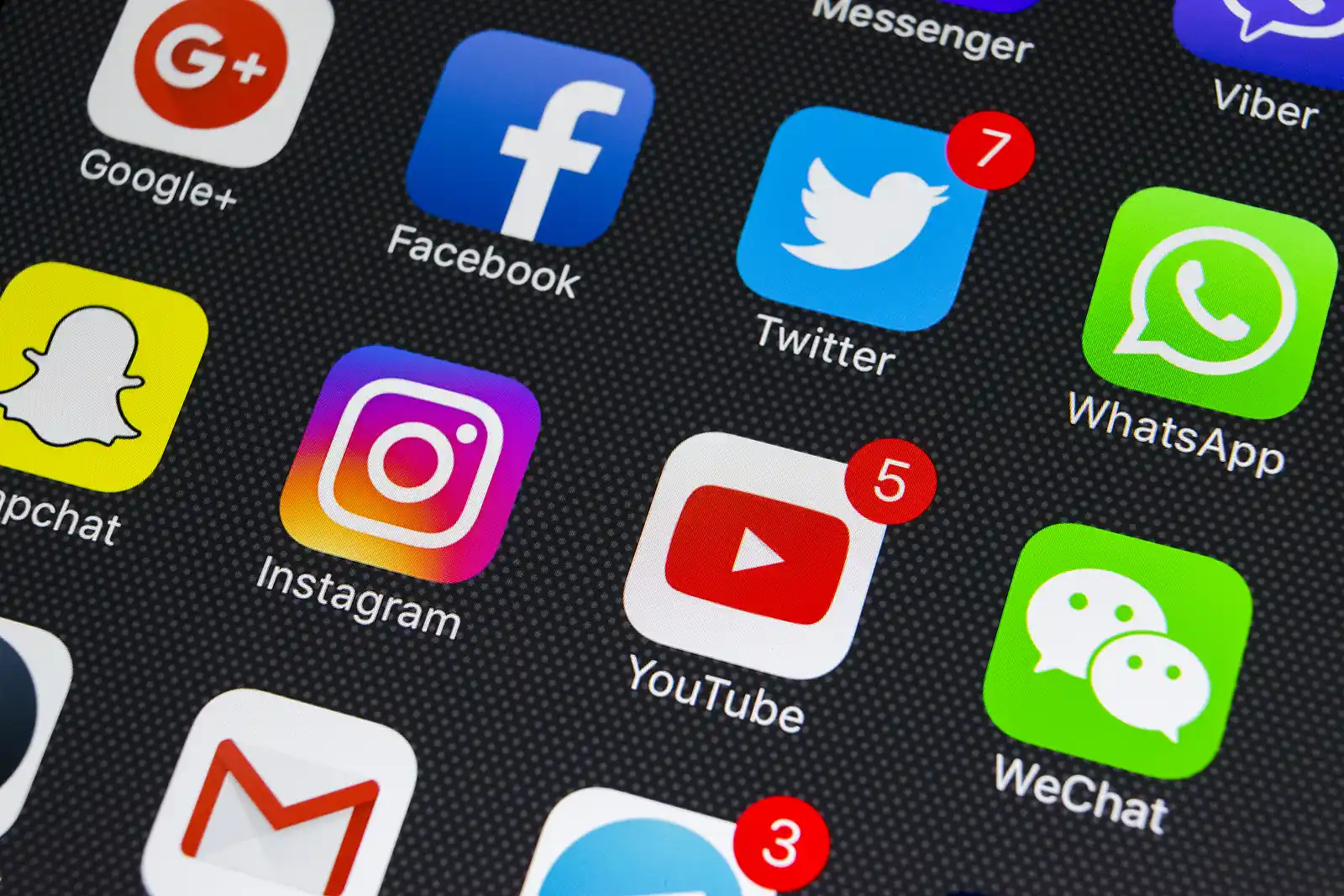 How To Build Your Social Media Brand Header Background